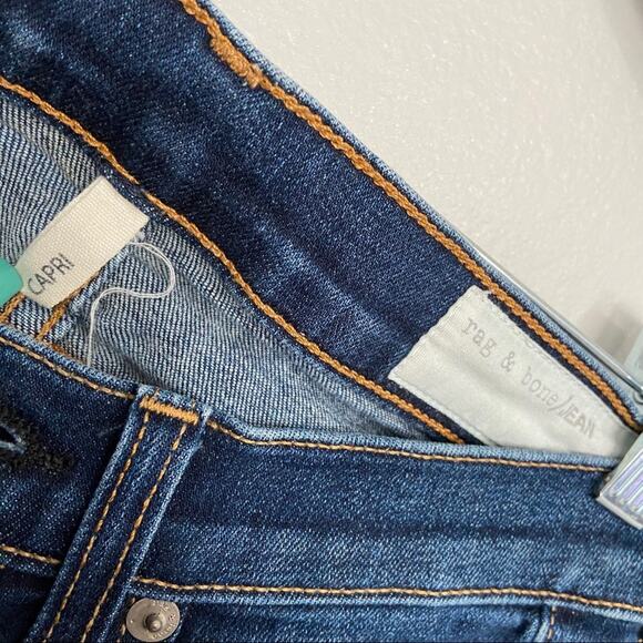 Rag & Bone Capri Jeans In Dark Shredded Size 24 - Picture 7 of 10